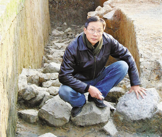 他是良渚遗址的重要发掘人，也是省考古所的大家长 刘斌：考古人生AB面